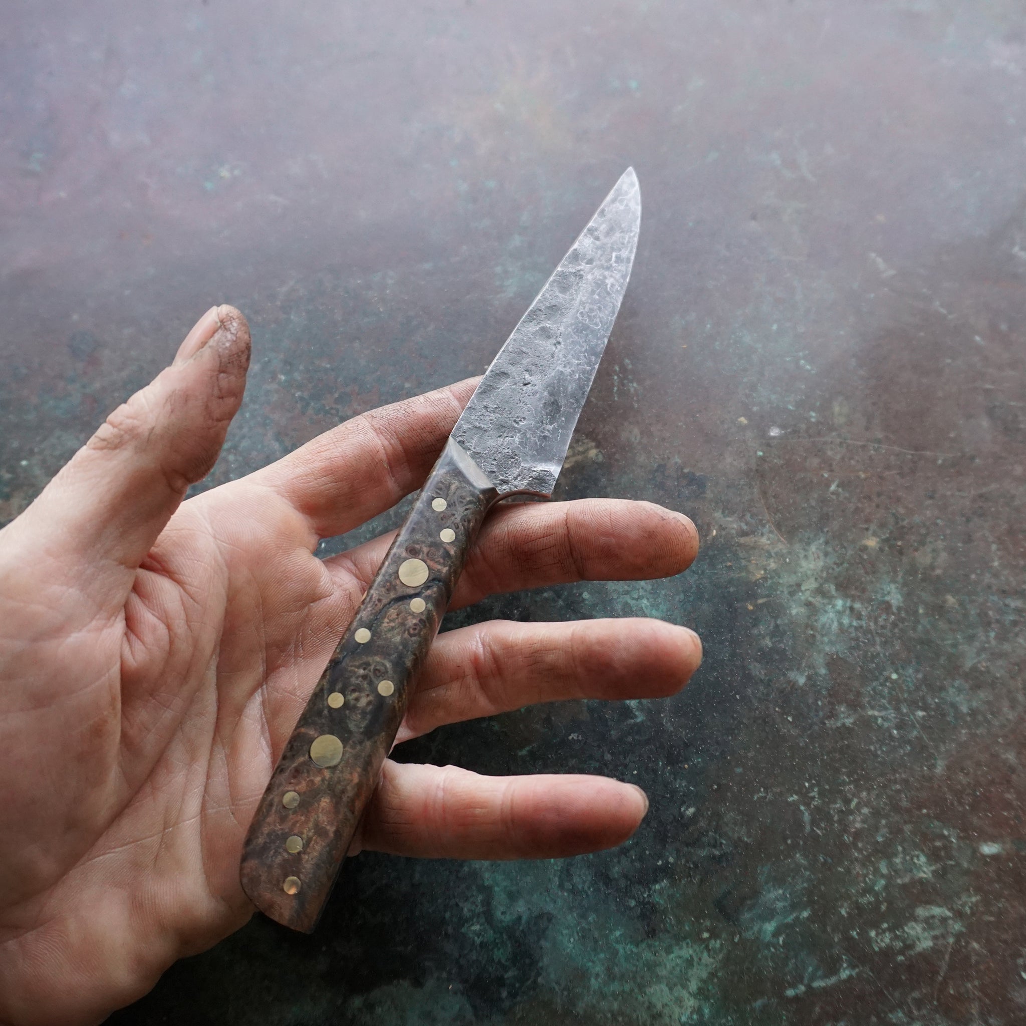 http://primeaux.us/cdn/shop/files/Fieldknife5.jpg?v=1700866342&width=2048