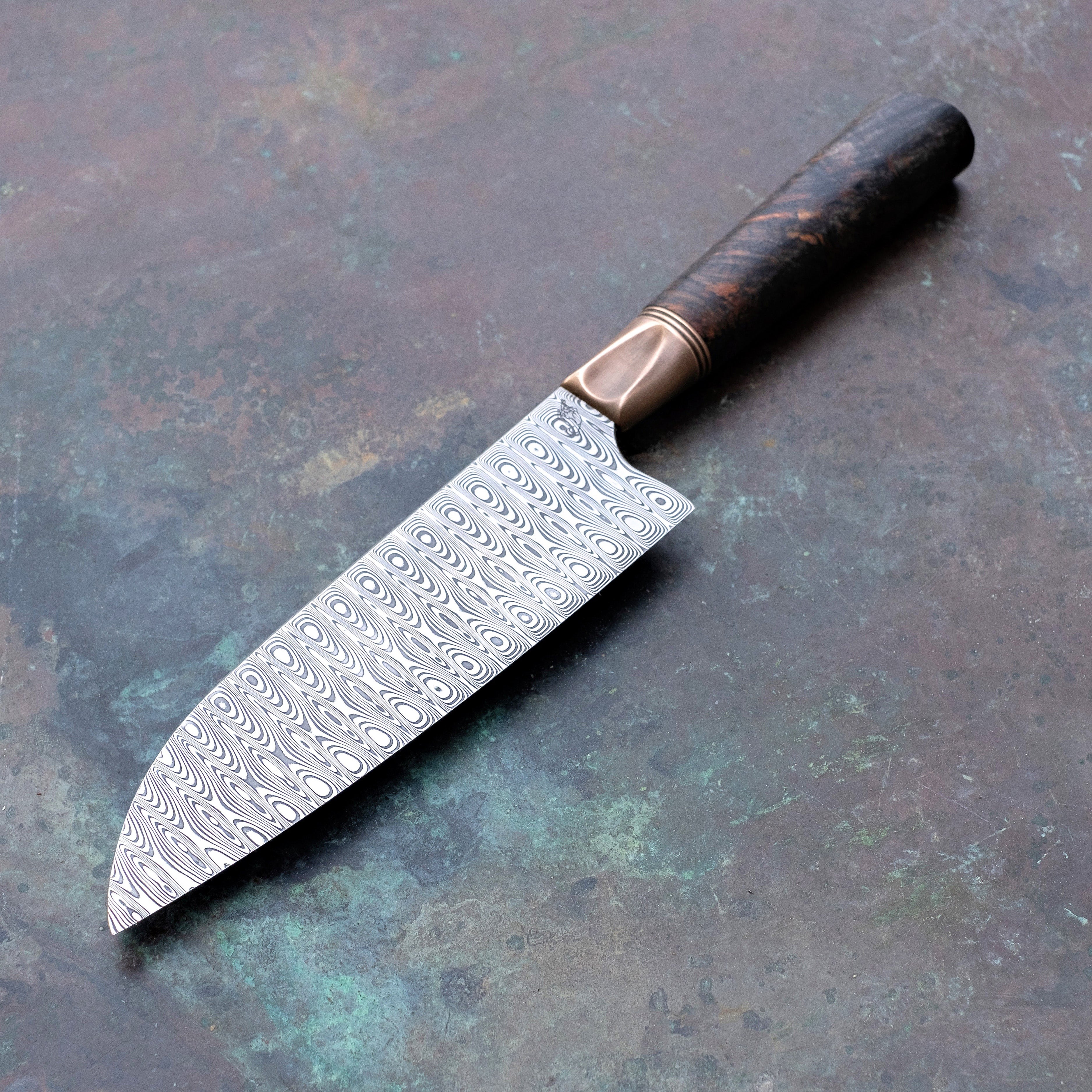 Deba in Hugin with Black Maple Burl